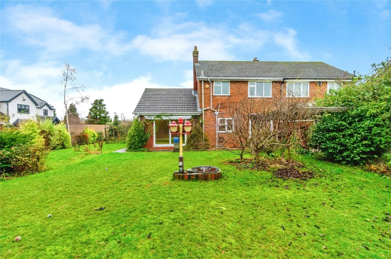 Bridges Crescent, Norton Canes, Cannock, Staffordshire, WS11, photo 13