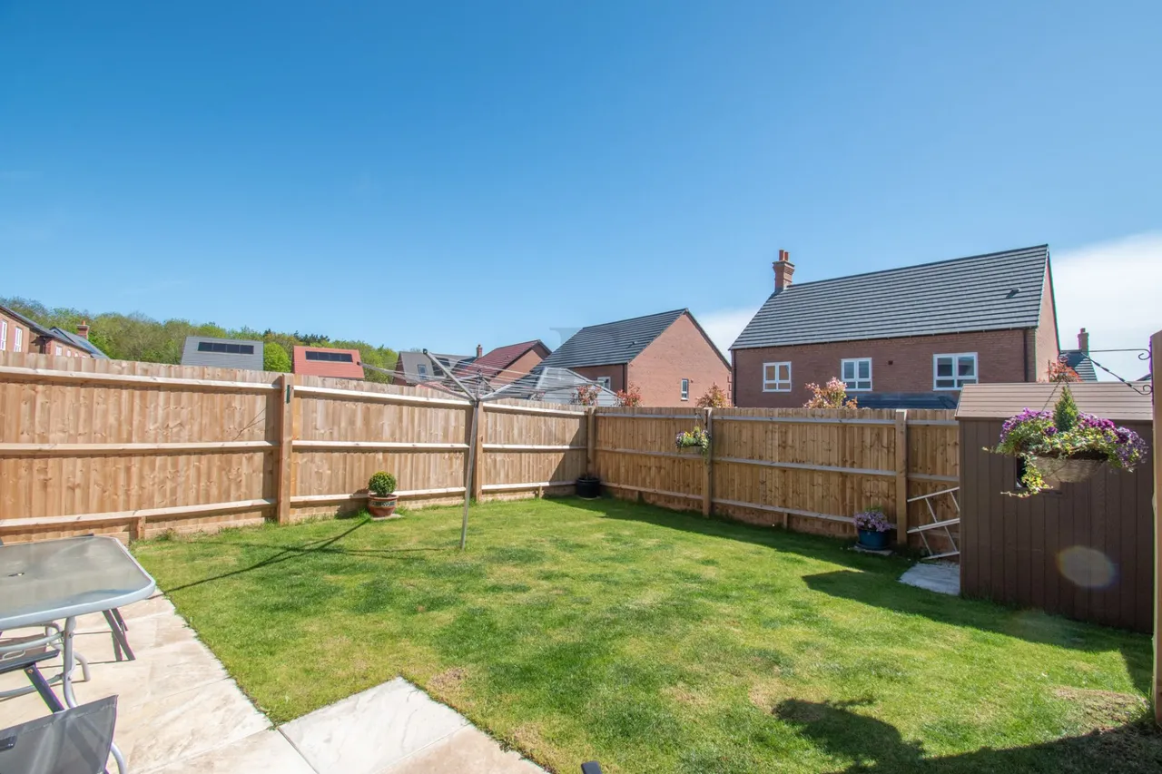 Inver Road, New Lubbesthorpe, LE19, photo 4
