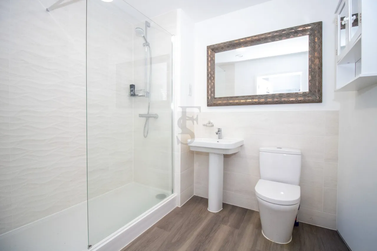 Inver Road, New Lubbesthorpe, LE19, photo 7