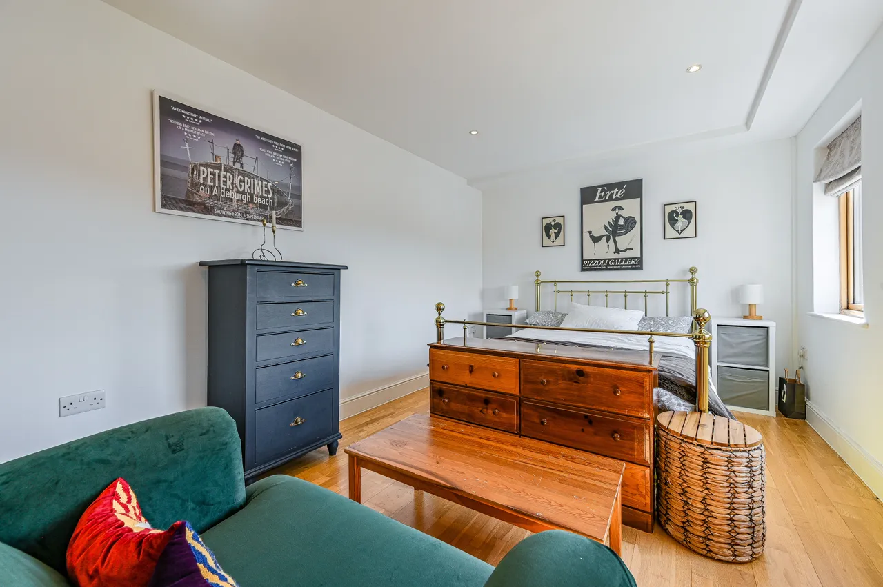 Apartment 8, The Zinc Building, Bankwell Road, London, photo 9