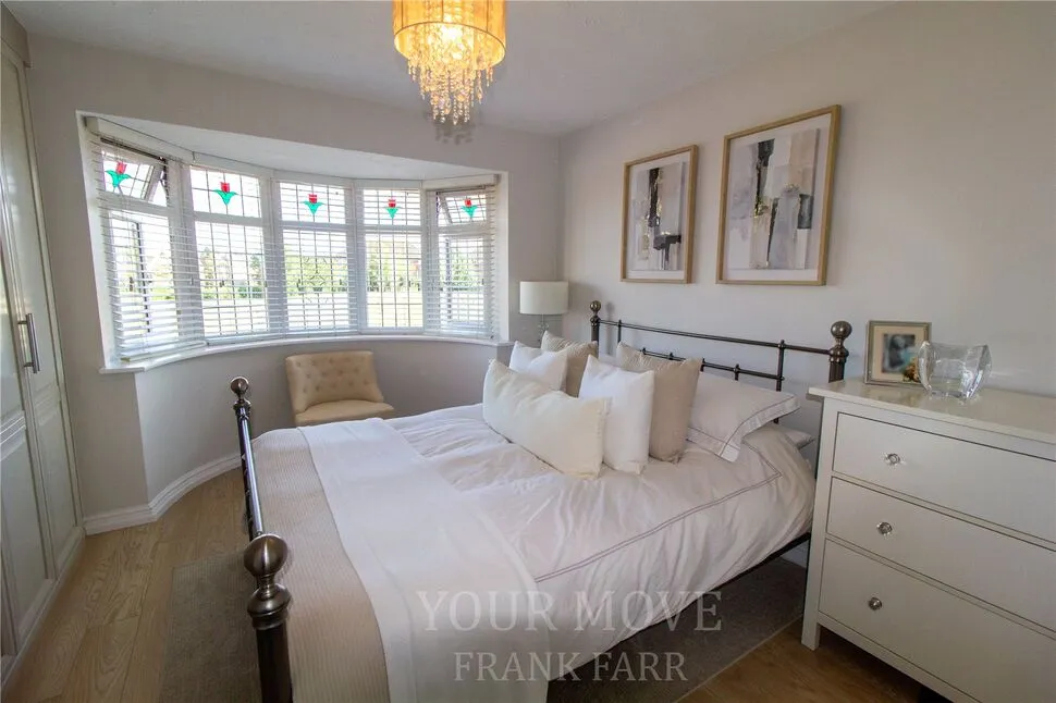 Kempe Close, Slough, Berkshire, SL3, photo 9