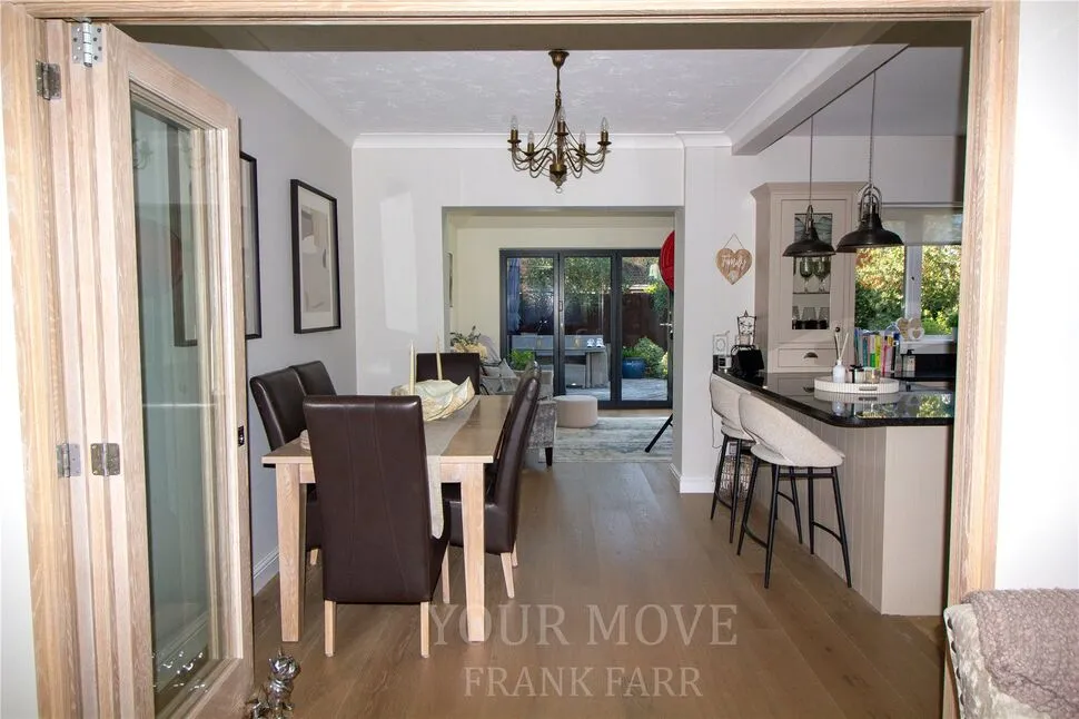 Kempe Close, Slough, Berkshire, SL3, photo 4