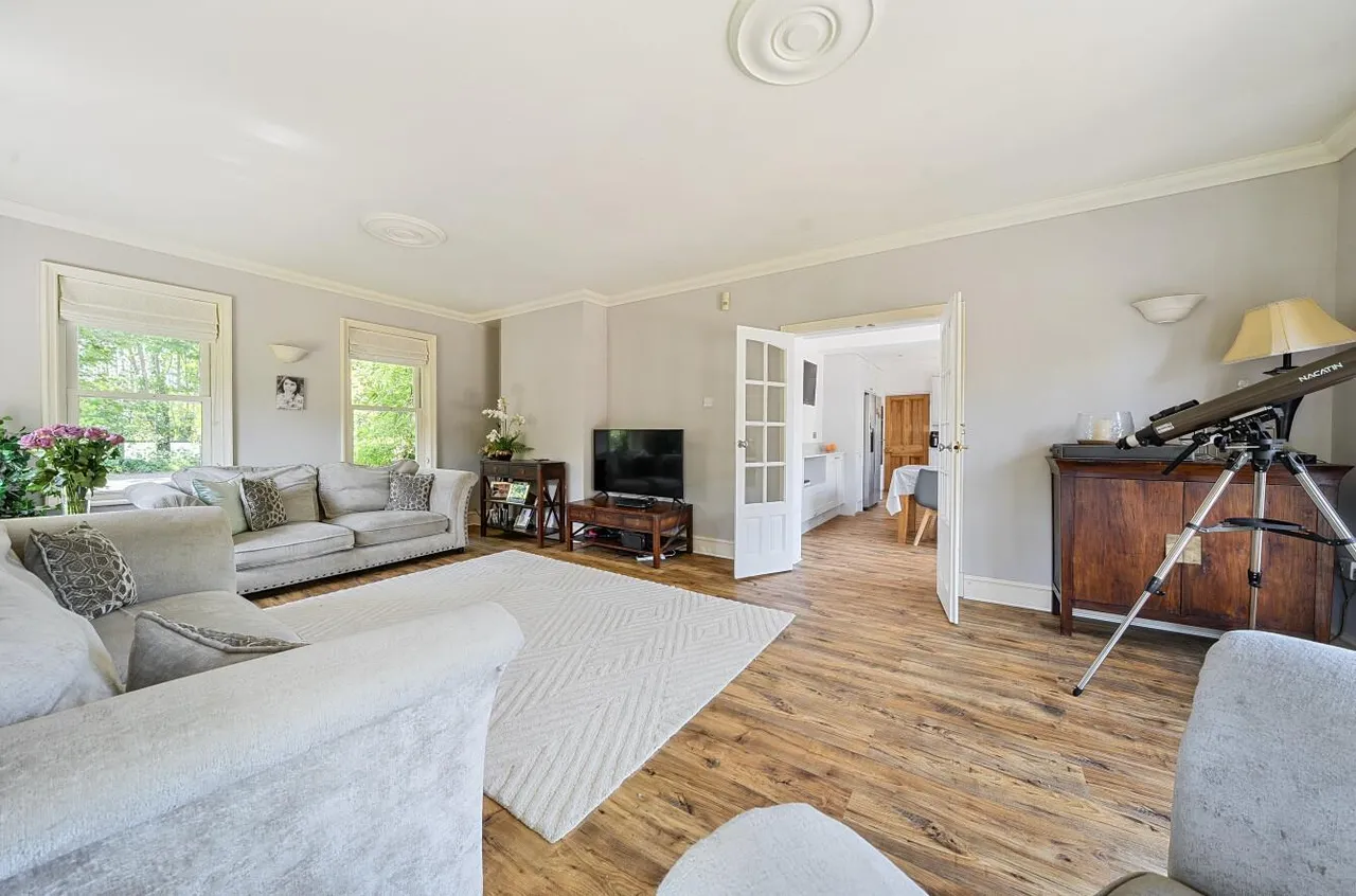 Distinguished Detached Edwardian Residence, East Malling, photo 12