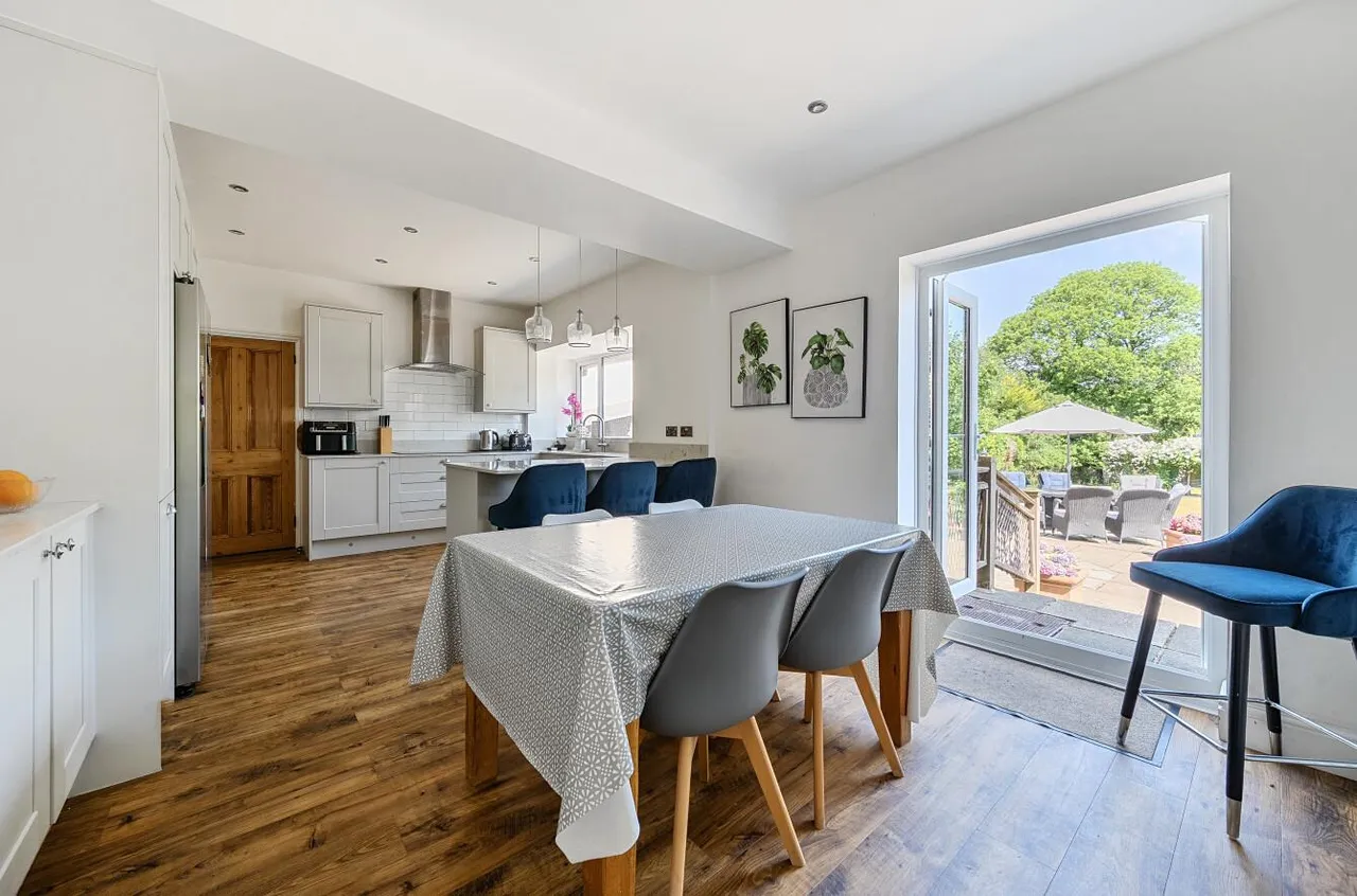 Distinguished Detached Edwardian Residence, East Malling, photo 8