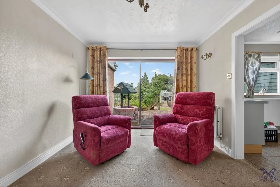 Blacksmiths Close, South Littleton, WR11, photo 22