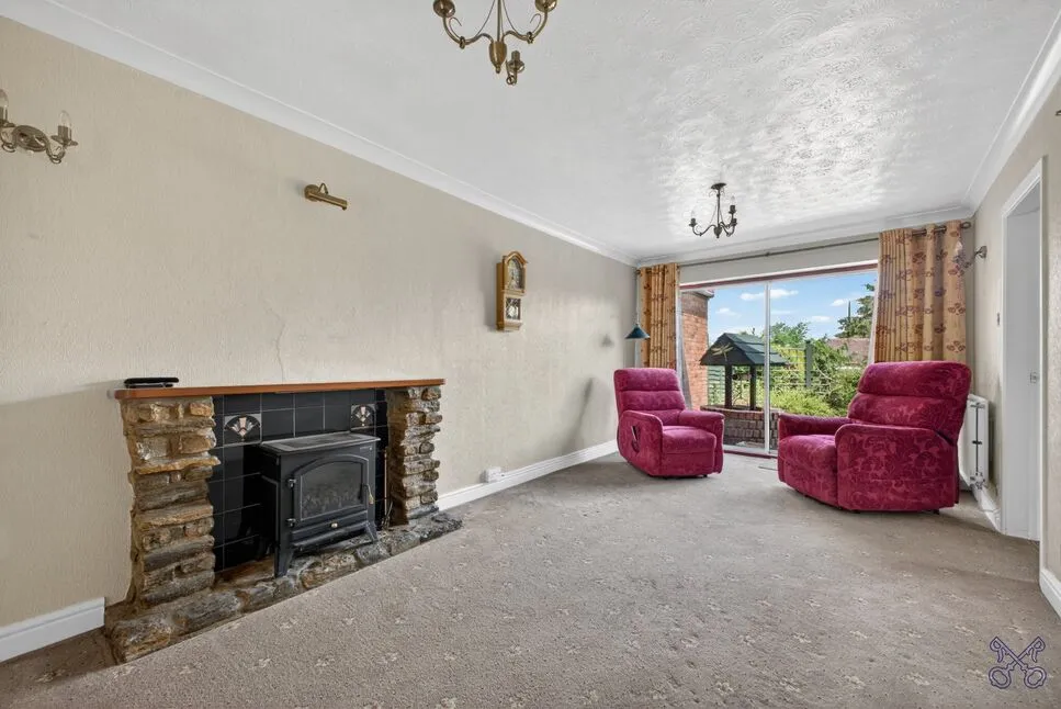 Blacksmiths Close, South Littleton, WR11, photo 2