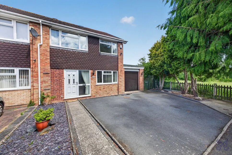 4 bed house for sale, Blacksmiths Close, South Littleton, WR11