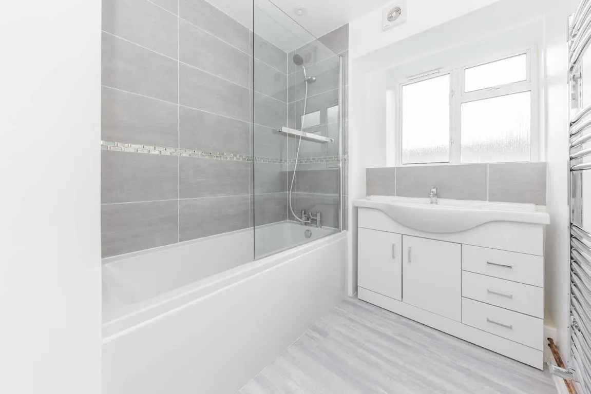 Gap Road, SW19, photo 5