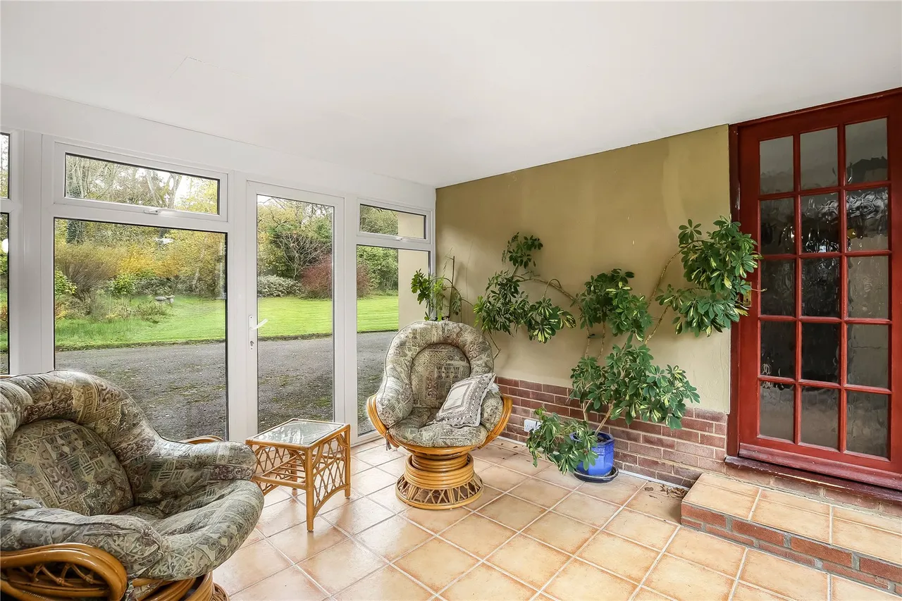 Saunders Lane, Awbridge, Romsey, Hampshire, SO51 0GP, photo 10