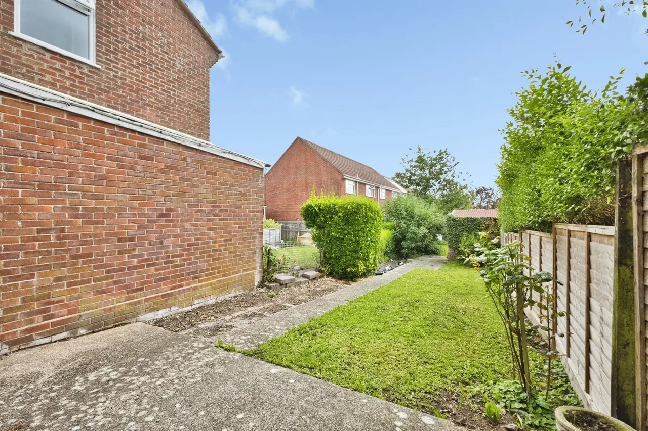 Lang Road, Crewkerne, TA18, photo 20