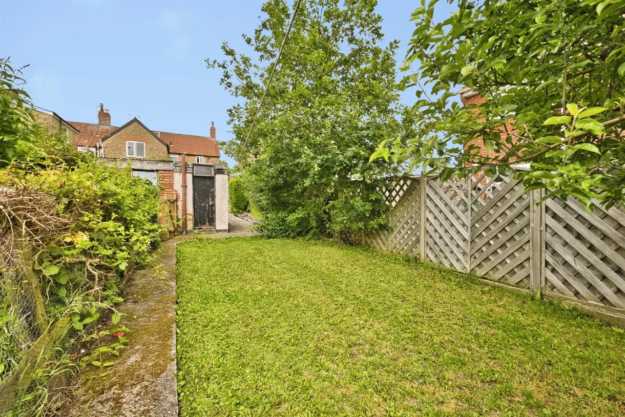 Lang Road, Crewkerne, TA18, photo 8