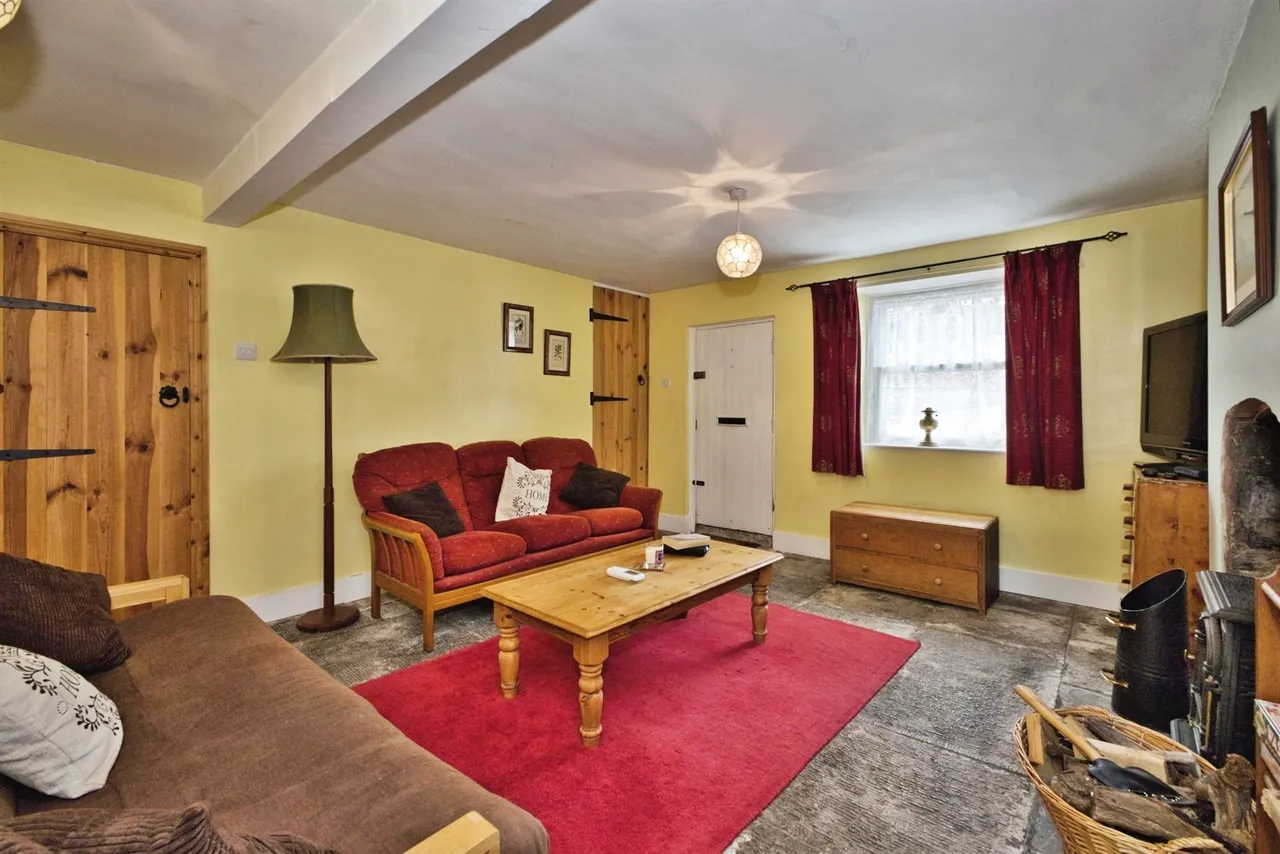 Lang Road, Crewkerne, TA18, photo 12