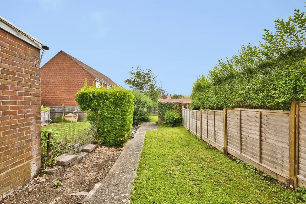 Lang Road, Crewkerne, TA18, photo 19