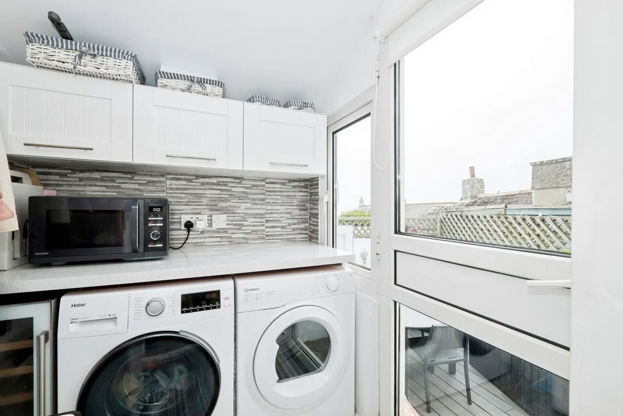 Turnpike Hill, Marazion, TR17, photo 13