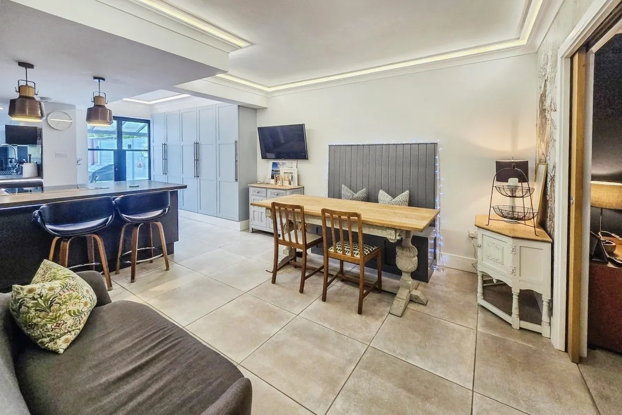 Chandlers Road, Ash Vale, Surrey, GU12 5DX, photo 13