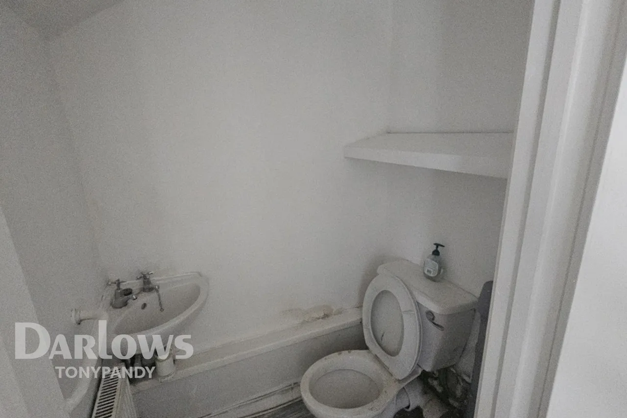 Edmondes Street, Tylorstown, CF43, photo 7