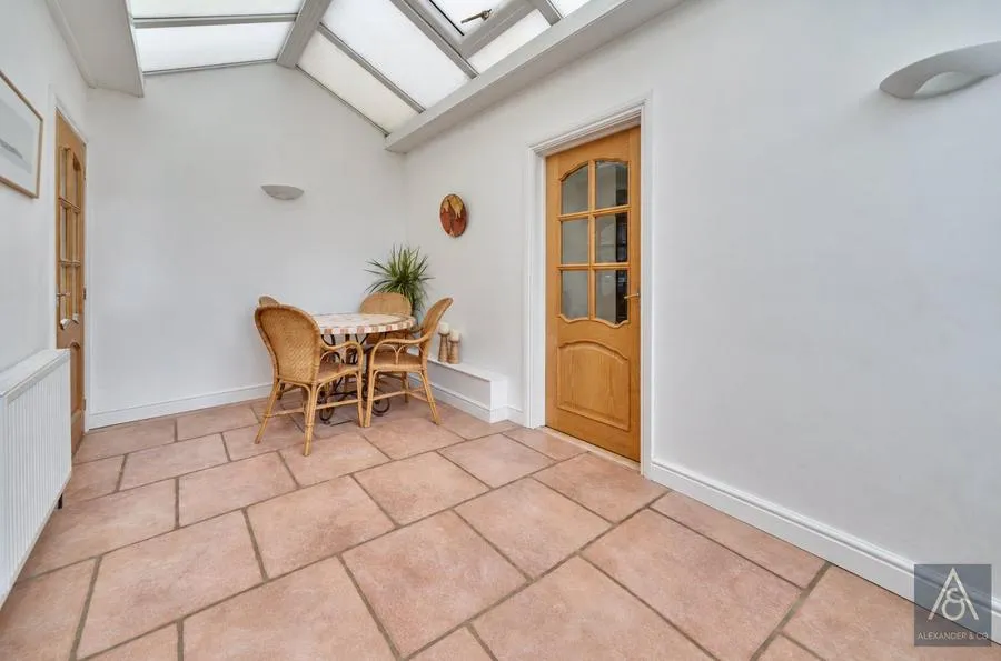 Chapel Lane, Thornborough, MK18, photo 3