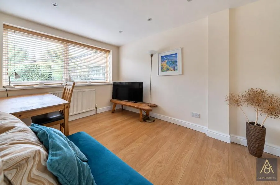 Chapel Lane, Thornborough, MK18, photo 16