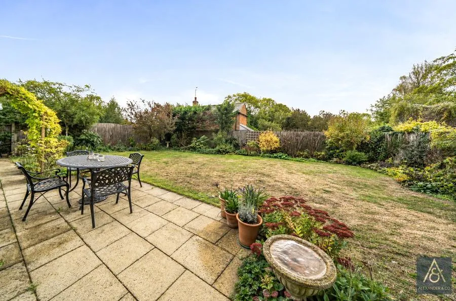 Chapel Lane, Thornborough, MK18, photo 10