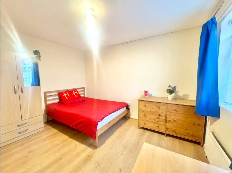 5 bed house to rent, Downs Road, Canterbury, CT2