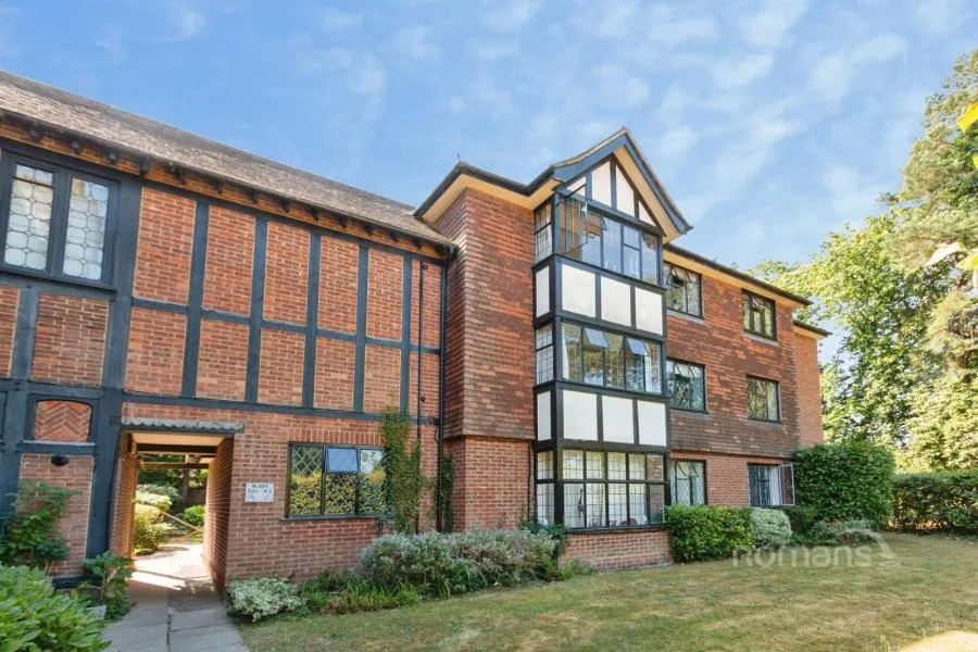 Branksome Park Road, Camberley, GU15, photo 11