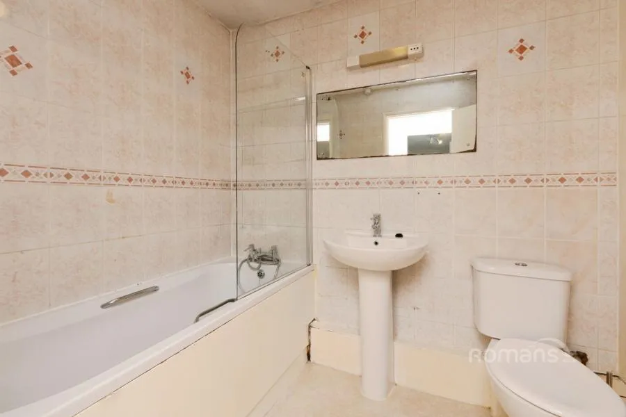 Branksome Park Road, Camberley, GU15, photo 10