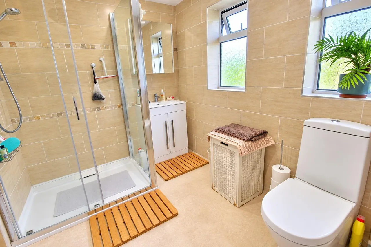 Ellesmere Road, Leicester, LE3, photo 3