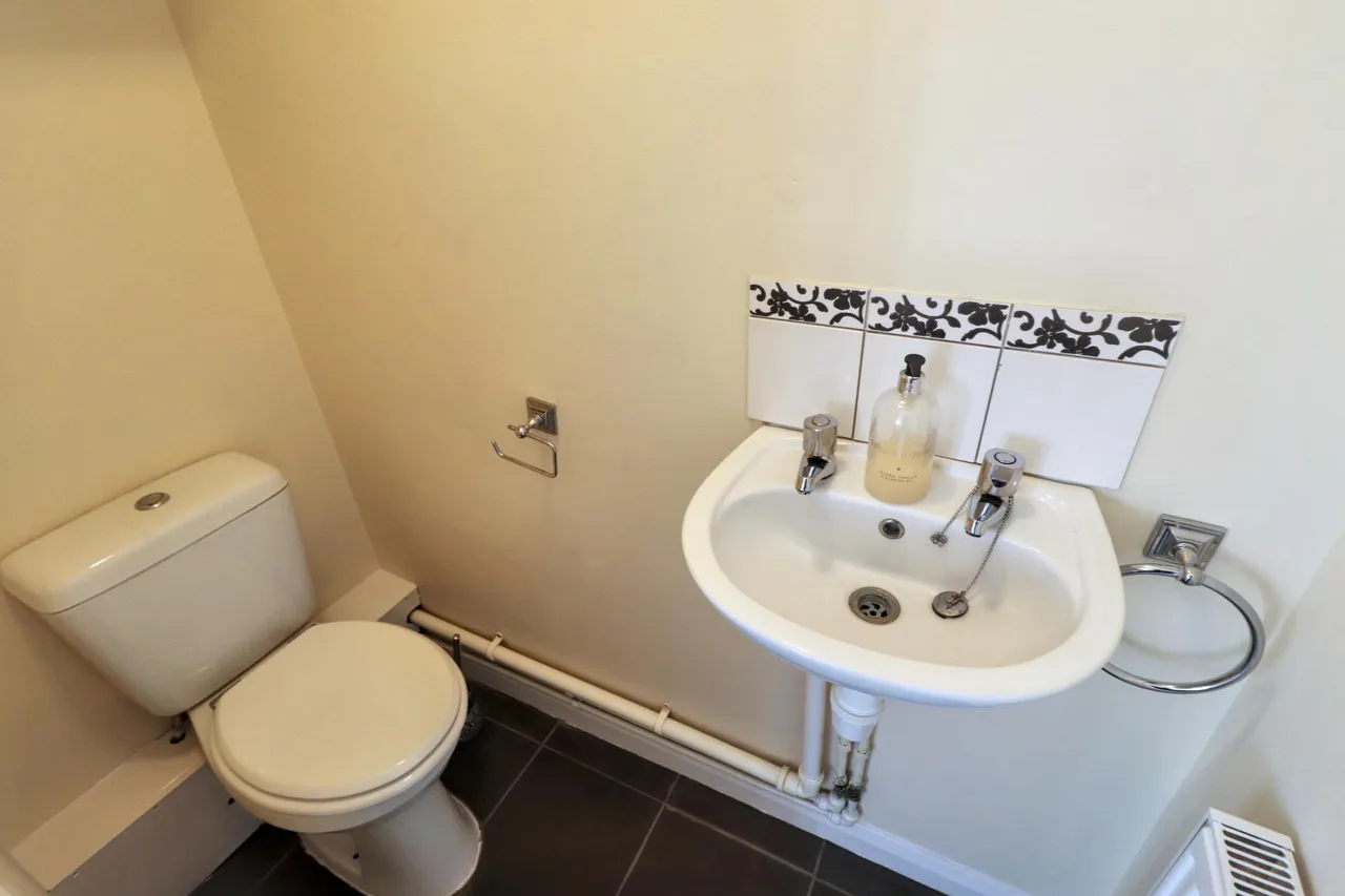 Fairfields, Holbeach, PE12, photo 12