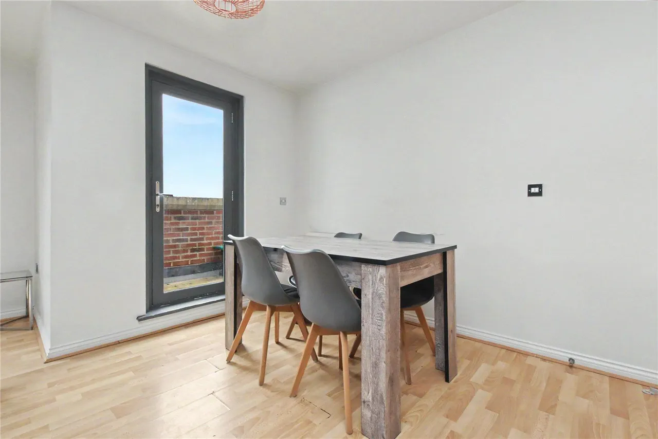 Carisbrooke Road, Far Headingley, LS16, photo 12