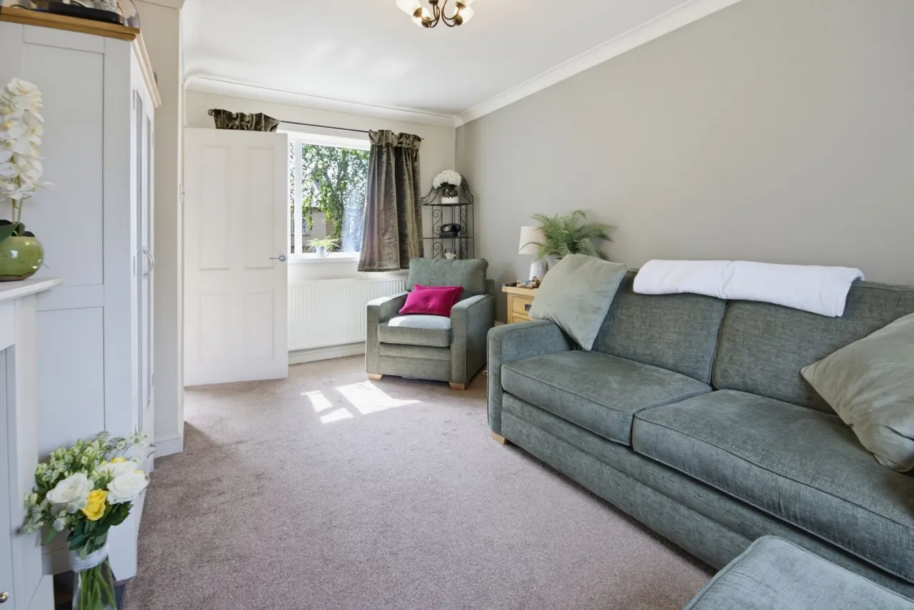Dalmeny Avenue, Huddersfield, HD4, photo 8