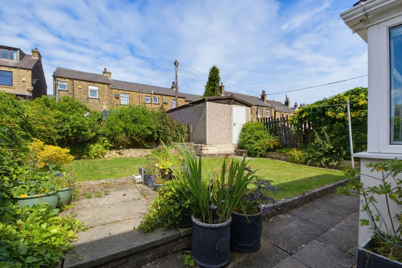 Dalmeny Avenue, Huddersfield, HD4, photo 23