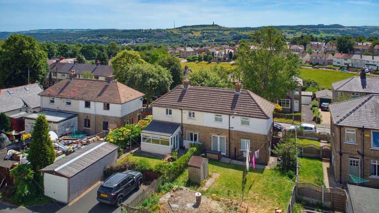 Dalmeny Avenue, Huddersfield, HD4, photo 27