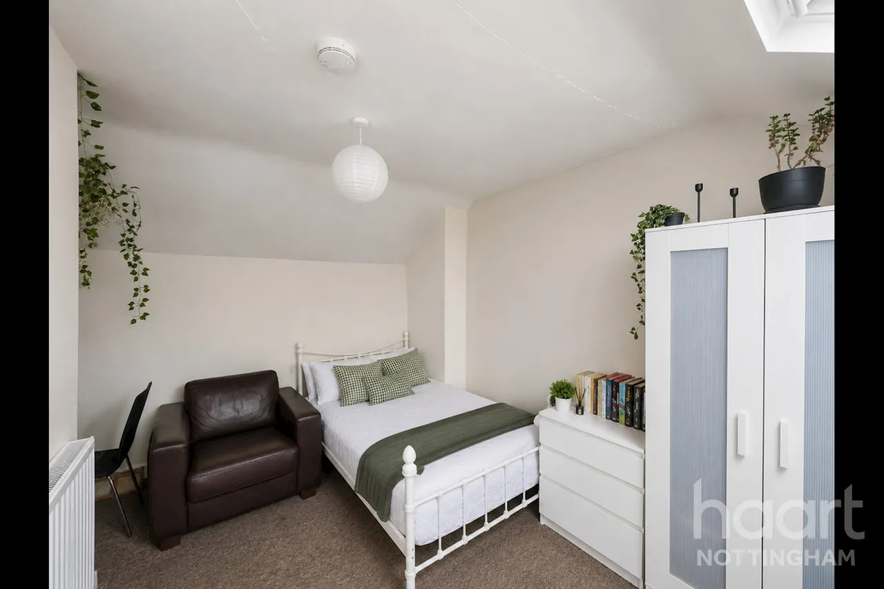 Claude Street, Dunkirk, NG7, photo 5