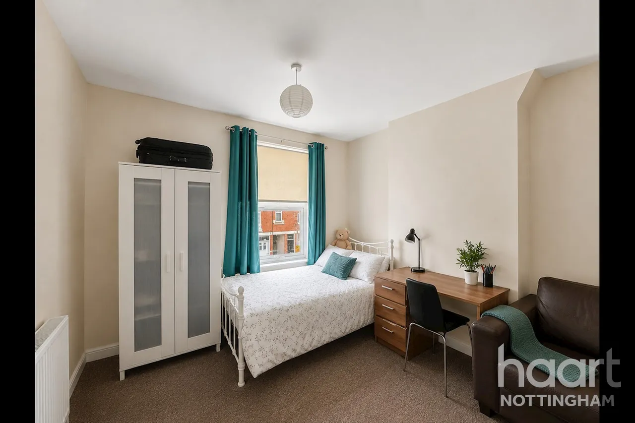 Claude Street, Dunkirk, NG7, photo 6