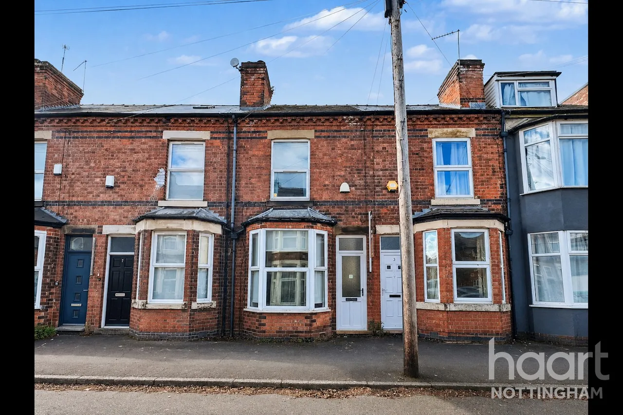 3 bed house for sale, Claude Street, Dunkirk, NG7