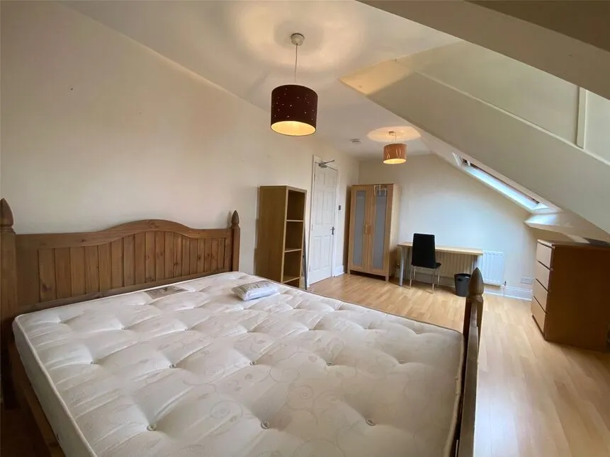 St. Georges Terrace, Jesmond, NE2, photo 10