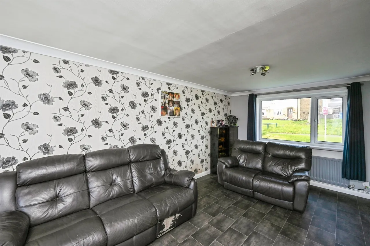 Carlton Close, Mosborough, Sheffield, photo 5