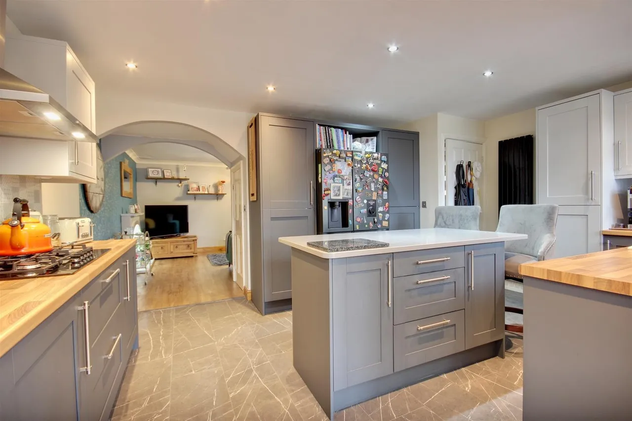 Beverley Road, Willerby, photo 4