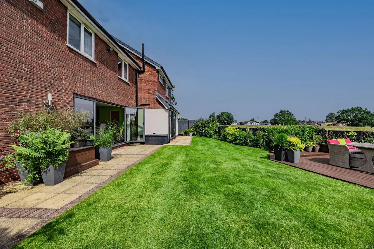 Petersfield Gardens, Culcheth, WA3, photo 35
