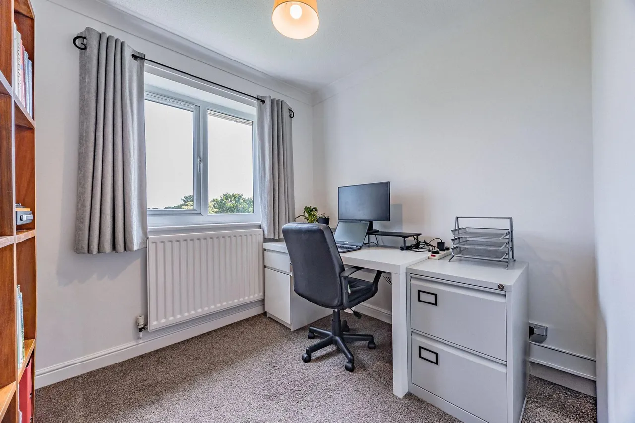Petersfield Gardens, Culcheth, WA3, photo 30