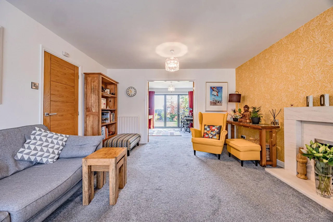 Petersfield Gardens, Culcheth, WA3, photo 7