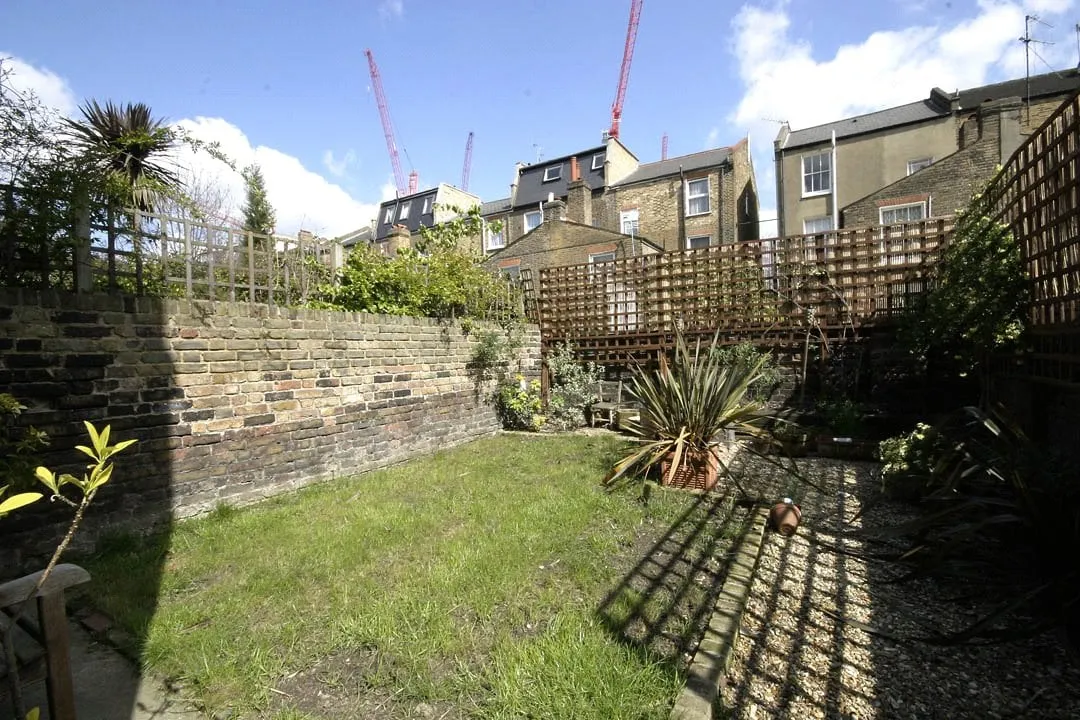 Macfarlane Road, London, W12, photo 2