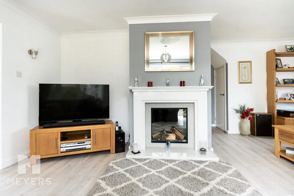 Burton Close, Ashley Heath, BH24, photo 25