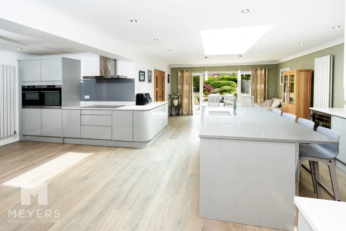 Burton Close, Ashley Heath, BH24, photo 7