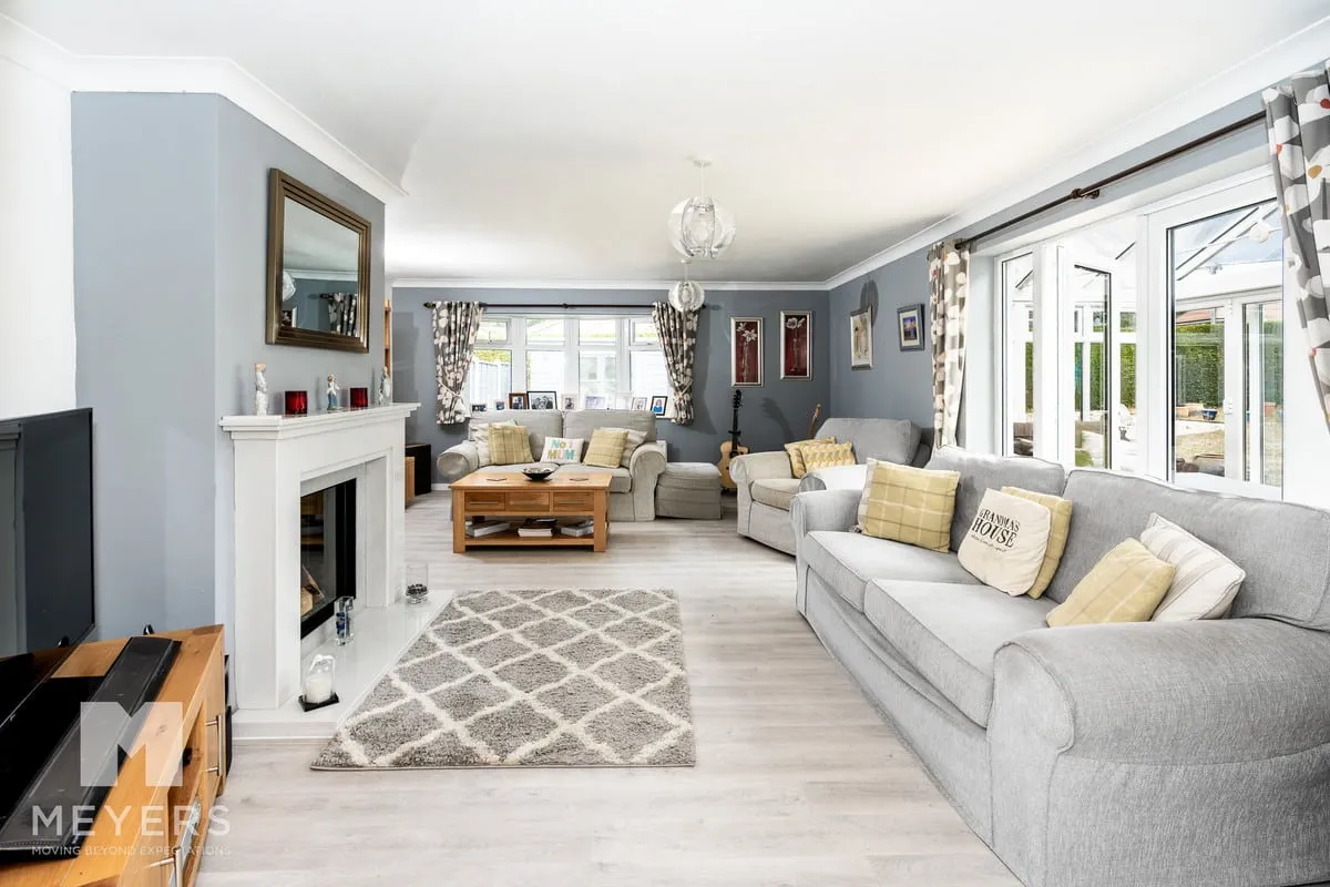Burton Close, Ashley Heath, BH24, photo 12