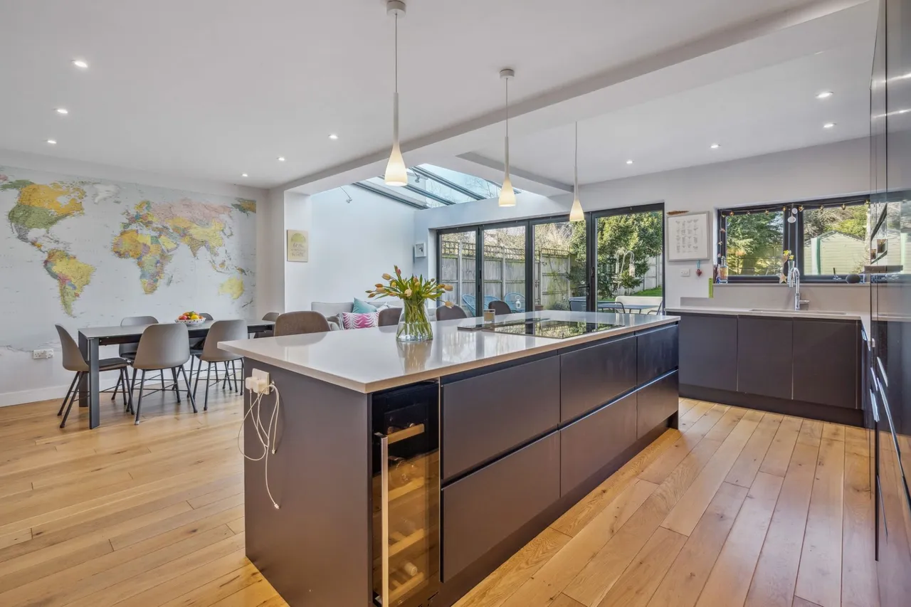 Heath End Road, Great Kingshill, HP15, photo 5