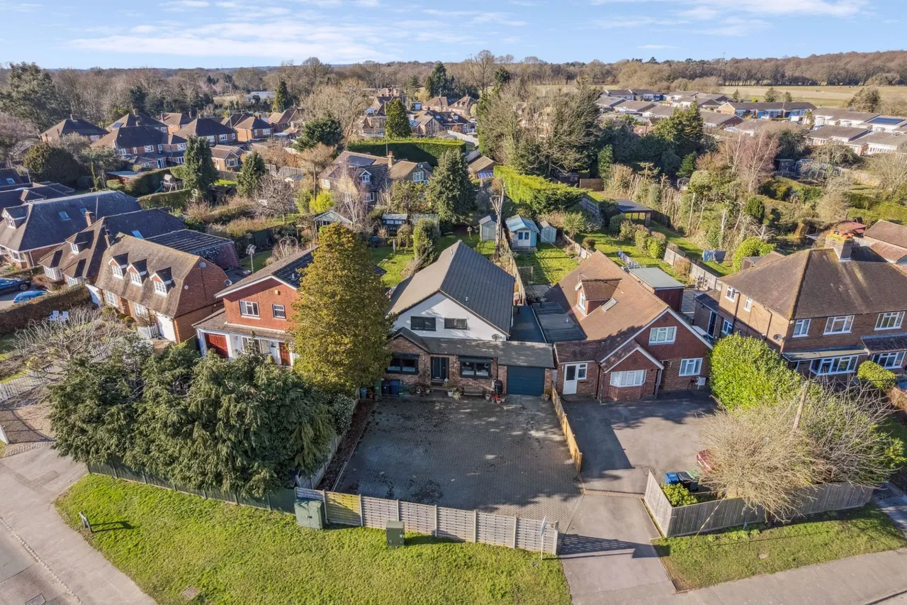 Heath End Road, Great Kingshill, HP15, photo 42