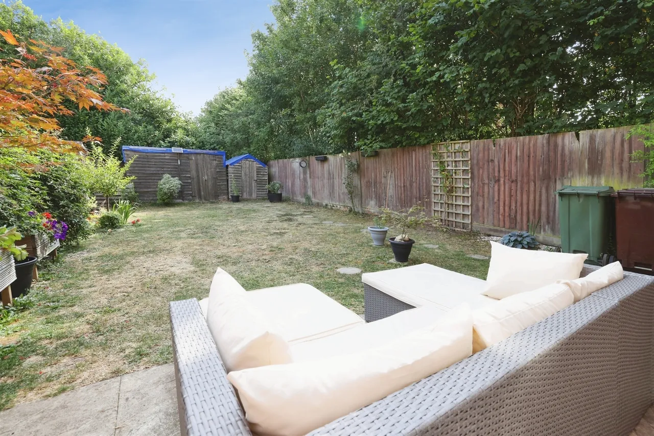 Wyke Court, Picket Piece, SP11, photo 20