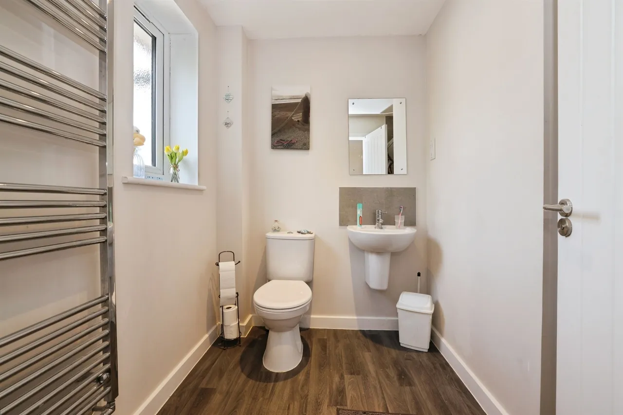 Wyke Court, Picket Piece, SP11, photo 19