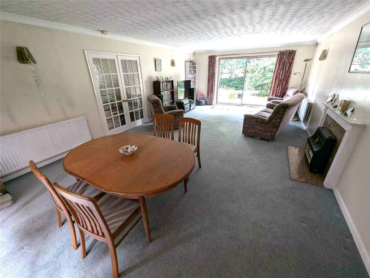 Pirbright Road, Farnborough, Hampshire, GU14 7AD, photo 4
